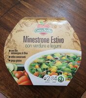 Minestrone estivo con verdure e legumi