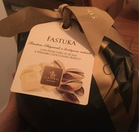 Panettone Recouvert De Chocolat Blanc Et Pistache De Sicile