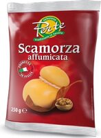 Scamorza affumicata tradizione in tavola