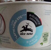 Yogurt latte fieno