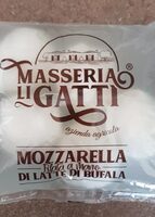 Mozzarella filata a mano di latte di bufala