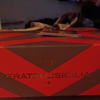 Etna dark panettone