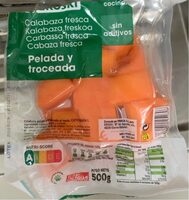 Calabaza fresca pelada y troceada