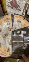 Pizza Truffata