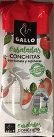 Ensaladas conchitas con tomate y espinacas