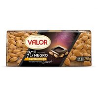 70% cacao con almendras enteras
