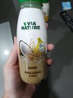 Bebida de zumo de frutas y avena