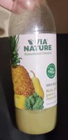 Zumo kale, piña, pera y manzana