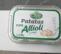 Patatas con alioli y perejil