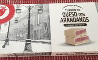 Turrón de queso con arándanos