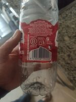 Agua mineral natural