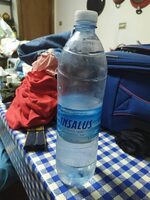 Agua mineral