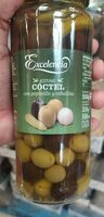 Aceitunas coctel con pepinillo y cebollita