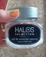 Sal marina en escamas