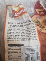 Torta de arandanos y azucar moreno