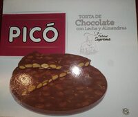 Torta de chocolate con leche y almendras