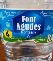 Agua mineral natural