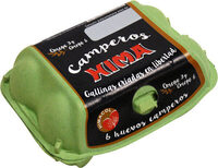 Huevos camperos de gallinas criadas libertad con omega y