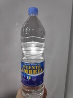 Agua de manantial