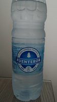 Agua mineral natural