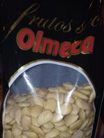 Almendra comuna repelada