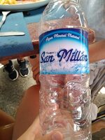 Agua mineral natural