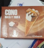 Helado cono nata y trufa