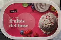 Gelat amb fruites del bosc