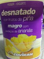 Yogur desnatado con trozos de piña