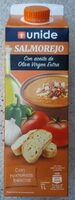 Salmorejo con aceite de oliva virgen extra