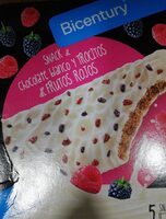 Snack de chocolate blanco y trocitos de frutos rojos
