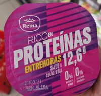 Yogur rico en proteínas natural