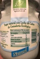 Yogur natural con leche de cabra