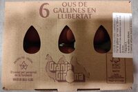 Ous gallines en llibertat
