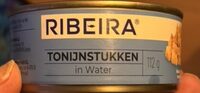 Tonijnstukken In Water