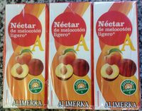 Néctar de melocotón ligero