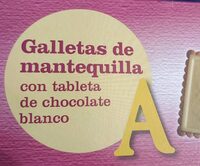 Galletas de mantequilla con tableta de chocolate blanco