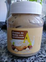 Crema de leche con avellanas