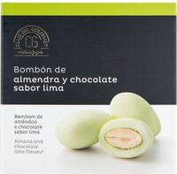 Bombón de almendra y chocolate sabor lima