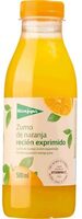 Zumo de naranja recién exprimido