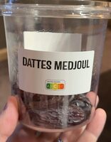 Dattes medjoul decongelees avec noyau