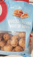 Nueces cascara