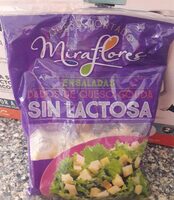 Dados de queso gouda sin lactosa