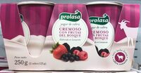 Yogur de cabra cremoso con frutas del bosque
