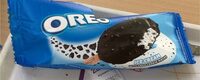Ice cream with oreo cookie pieces