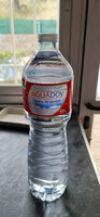 Agua mineral natural