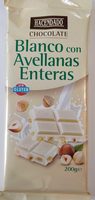 Chocolate blanco con avellanas enteras