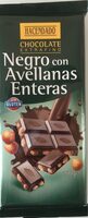 Chocolate negro con avellanas enteras