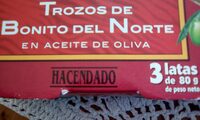 Trozos de bonito del norte en aceite de oliva