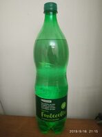Agua mineral natural con gas